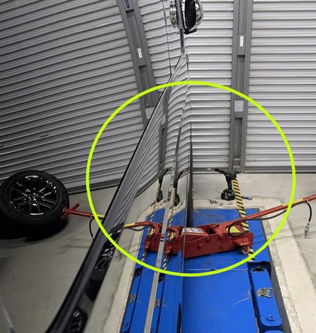 200系ハイエースに120系プラドホイールを流用取付【実車はみ出し具合