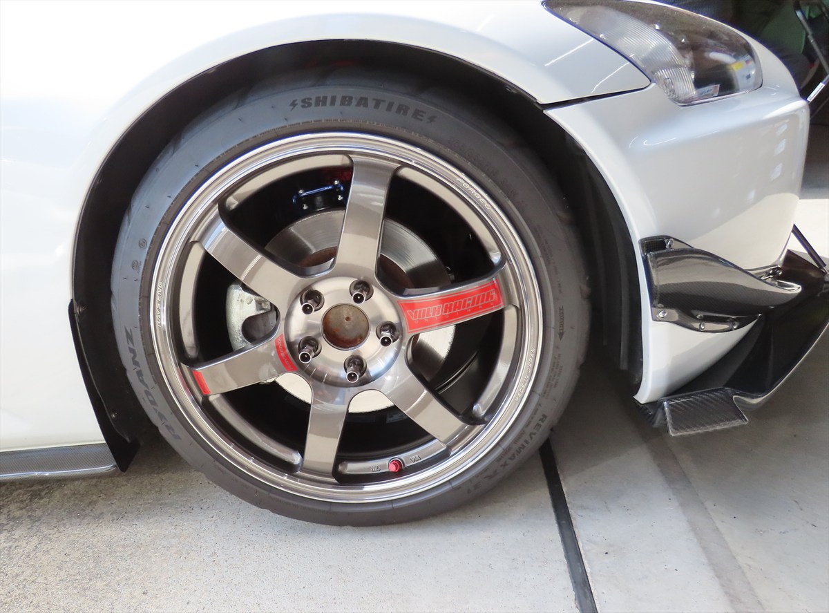 S2000に装着したRAYS TE37